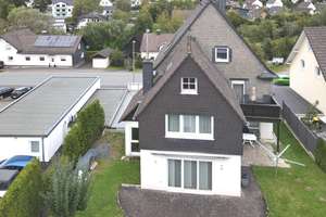 Altbau-Charme mit neuem Charakter – Die vollständige Adresse der Immobilie erhältst du vom Anbieter., 57482 Wenden – Vorschaubild 3