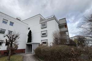 Helle 4-Zimmer-Wohnung mit Südost-Balkon & Garage – Die vollständige Adresse der Immobilie erhältst du vom Anbieter., 90473 Langwasser Südost, Nürnberg – Vorschaubild 10