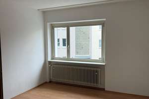 Hochparterrewohnung mit 2,5 Zimmer und Balkon am Hesselnberg – Hesselnberg 6, 42285 Barmen, Wuppertal – Vorschaubild 6