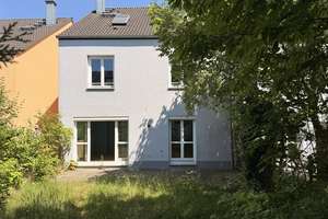 Einfamilienhaus • 173 qm Wohnfläche • Schönau • 6 Zimmer • Garage • unterkellert • kleiner Garten – Die vollständige Adresse der Immobilie erhältst du vom Anbieter., 9116 Schönau, Chemnitz – Vorschaubild 4