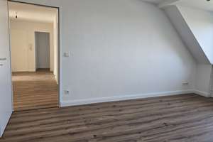 **Heimelig im Südostviertel - Modern, renoviert, neuer Laminatboden** – Steeler Str. 95, 45139 Südostviertel, Essen – Vorschaubild 5
