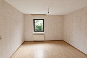 Attraktives Zweifamilienhaus in Köln-Höningen mit großem Garten & vielseitigen Nutzungsmöglichkeiten – Efferenweg 13, 50977 Rondorf, Köln – Vorschaubild 9
