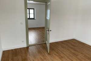 Charmantes, freistehendes Einfamilienhaus mit viel Platz – Tölzer Straße 31, 83677 Bad Tölz-Wolfratshausen (Kreis) – Vorschaubild 20