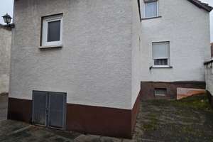 Renovierungsbedürftig Einfamilienhaus – Die vollständige Adresse der Immobilie erhältst du vom Anbieter., 64409 Messel – Vorschaubild 3