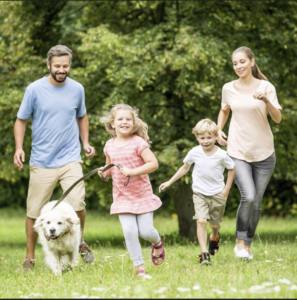 ***Schickes freist. EFH in schöner Wohnlage von Düsseldorf-Benrath ***
