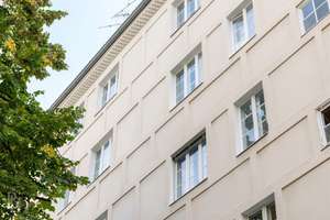Starke Lage, starke Nachfrage: Vermietete 2,5-Zimmer-Altbauwohnung in Charlottenburg – Die vollständige Adresse der Immobilie erhältst du vom Anbieter., 10719 Wilmersdorf, Berlin – Vorschaubild 2