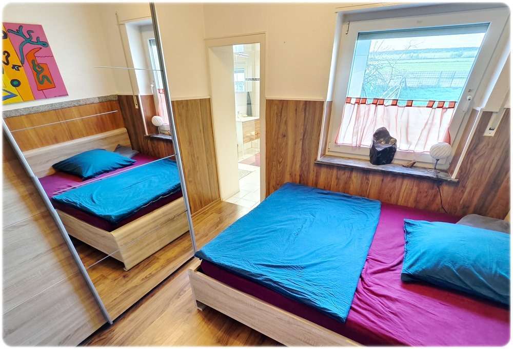 Immobilie in Lehrte - Lehrte-Röddensen: Perfekt für Familien – 2 Wohnungen auf 3 Etagen laden zum gemeinsamen Leben ein! - Bild 15