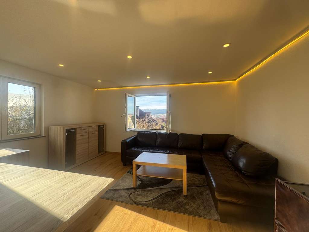 Immobilie in Spaichingen - Frisch renovierte 3-Zimmer-Wohnung in zentraler Lage von Spaichingen (keine Maklergebühren!) - Bild 0