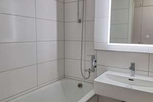 Traumhafte 3-Zimmer-Wohnung in Erlangen mit zwei Balkonen - Erstbezug nach Sanierung – Schallershofer Str. 46a, 91056 Steinforst, Erlangen – Vorschaubild 1