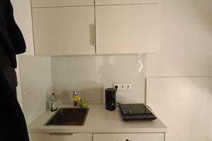 1-Zimmer-Wohnung in Regensburgs lebendiger Innenstadt – Neupfarrplatz 6a, 93047 Innenstadt, Regensburg – Vorschaubild 3