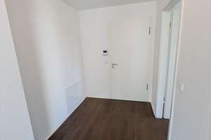 Außergewöhnliche, barrierefreie 4,5-Zimmer-Wohnung mit zwei Balkonen und beeindruckender Aussicht – Die vollständige Adresse der Immobilie erhältst du vom Anbieter., 75365 Calw – Vorschaubild 12