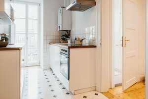 Sonnig. Saniert. Bezugsfrei. Mitten in der Stadt. 3-Zimmer im 2. OG – mit Balkon – Schellingstraße 32, 80799 Universität, München – Vorschaubild 14