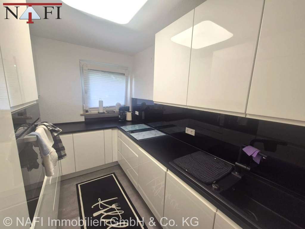 Immobilie in Uhingen - *Kernsanierte 4-Zimmer-Wohnung mit Balkon und TG-Stellplatz* - Bild 0