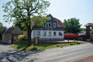 Großzügiges Wohnhaus mit Nebengelass nahe Arnstadt: Ihr neues Zuhause erwartet Sie – Ilm-Kreis – Vorschaubild 3
