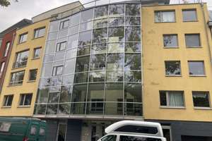 79-m²-Wohnung mit Blick auf das Marschiertor – barrierearm, Aufzug, Mehrgenerationenhaus, von privat