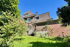 KR-BOCKUM - STILVOLLE EFH-DOPPELHAUSHÄLFTE WARTET AUS IHREM DORNRÖSCHENSCHLAF WACHGEKÜSST ZU WERDEN – Glindholzstraße 52, 47809 Bockum, Krefeld – Vorschaubild 6
