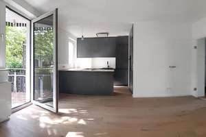 Bogenhausen: Hochwertig sanierte 3-Zi-Wohnung mit gehobener Ausstattung und offener Küche