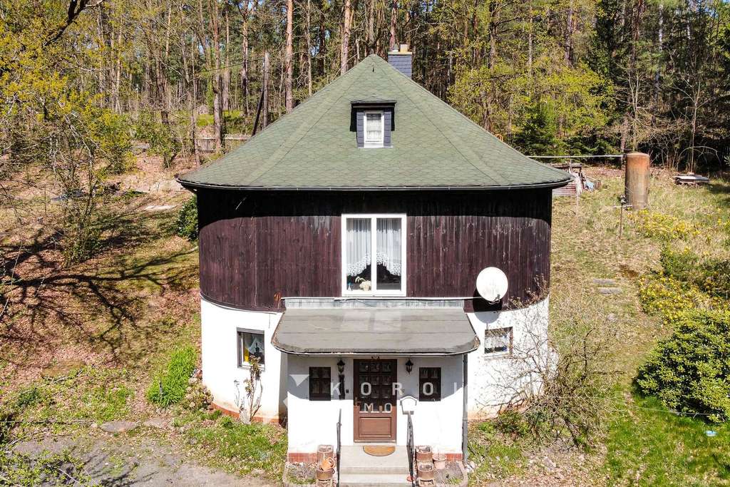 Immobilie in Oßling - Wóslink - Wohnen, wo Stille zuhause ist: Einzigartiges Waldhaus mit maximaler Privatsphäre - Bild 2