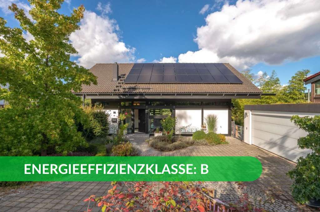 Immobilie in Wehrheim - HUF HAUS mit fantastischer Raumaufteilung und exzellenter Energieeffizienzklasse aus 2004 - Bild 0