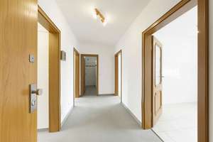 Krefeld-Fischeln – Licht, Raum und Wohnkomfort mit 3 Zimmern, 2 Bädern, Süd-Ost Balkon & Garage – Die vollständige Adresse der Immobilie erhältst du vom Anbieter., 47807 Fischeln, Krefeld – Vorschaubild 3