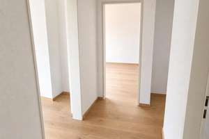 Charmante 3 Zimmerwohnung mit optimaler Raumaufteilung und Balkon – Die vollständige Adresse der Immobilie erhältst du vom Anbieter., 70176 Rosenberg, Stuttgart – Vorschaubild 4