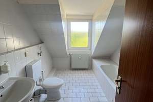 2 Zimmer Wohnung mit Loggia und Tiefgaragenstellplatz in Hannover Wettbergen! – Die vollständige Adresse der Immobilie erhältst du vom Anbieter., 30457 Wettbergen, Hannover – Vorschaubild 12