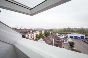 Schöne Dachgeschosswohnung ab sofort frei – Die vollständige Adresse der Immobilie erhältst du vom Anbieter., 65203 Mainz-Amöneburg, Wiesbaden – Vorschaubild 8