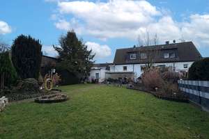 Ruhige Doppelhaushälfte in Sackgassenlage mit Doppelgarage und Garten in Duisburg Alt-Walsum! – Die vollständige Adresse der Immobilie erhältst du vom Anbieter., 47179 Alt-Walsum, Duisburg – Vorschaubild 11