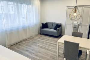 Moderne vollmöblierte 1-Zimmerwohnung mit Blick in die Stadt – Danneckerstrasse -, 70182 Dobel, Stuttgart – Vorschaubild 1