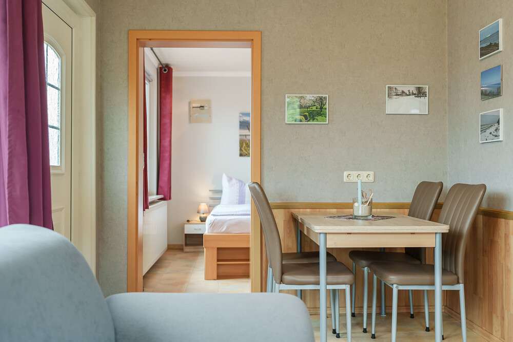 Immobilie in Kalkhorst - Schönes Anwesen unweit der Ostsee inklusive Haupthaus, Einliegerwohnung und separatem Gästehaus - Bild 15