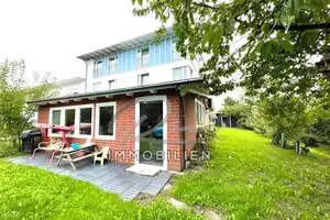 Exklusives Wohnen auf großem Grundstück mit ca. 167m², 7 Zimmern, Garten, Vollkeller, Sauna etc. – Hamburg – Vorschaubild 42