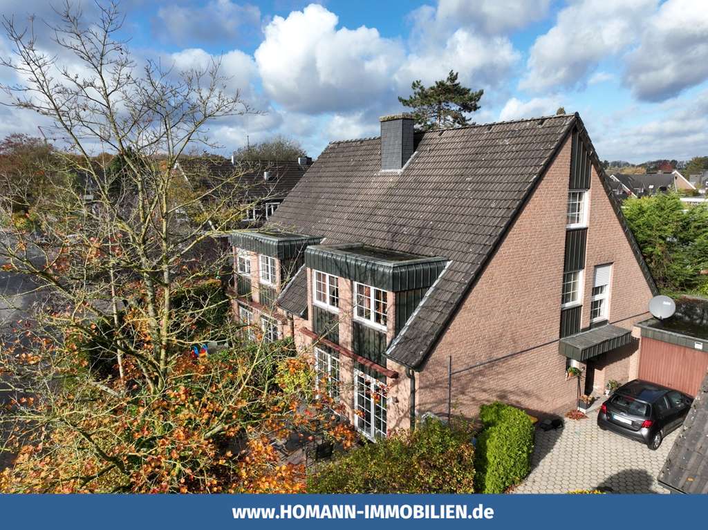 Gepflegte Doppelhaushälfte in Münster-Mecklenbeck, ruhig gelegen auf Erbpachtgrundstück.