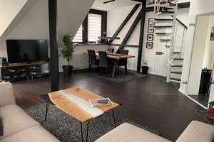 Provisionsfrei!!! Helle 3,5-Zimmer Wohnung in Düsseldorf-Benrath / Rathausviertel