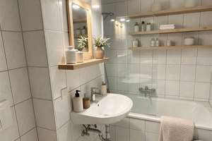 Renovierte ETW in der Karli mit Balkon+TG-Platz und Aufzug – Die vollständige Adresse der Immobilie erhältst du vom Anbieter., 4277 Südvorstadt, Leipzig – Vorschaubild 2