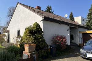 FREISTEHENDES 1-FAMILIENHAUS (BUNGALOW) MIT TERRASSE, DOPPELGARAGE UND GROSSEM GARTEN – Die vollständige Adresse der Immobilie erhältst du vom Anbieter., 67227 Mörsch, Frankenthal (Pfalz) – Vorschaubild 18