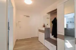 Bezugsfertige 3-Zimmer-Wohnung mit 2 Balkonen  und sagenhaftem Blick über Ingolstadt – Ingolstadt – Vorschaubild 15