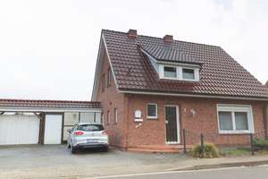Keine Käuferprovision - Gemütliches Einfamilienhaus mit großem Garten – Die vollständige Adresse der Immobilie erhältst du vom Anbieter., 49757 Werlte – Vorschaubild 1