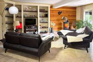 Property thumbnail 12