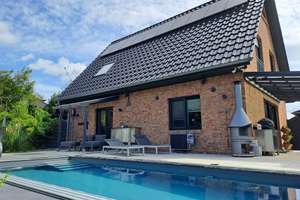 hochwertiges 4-Zimmer-Einfamilienhaus (KfW 70) mit PV-Anlage, Außenpool und Doppelcarport – Die vollständige Adresse der Immobilie erhältst du vom Anbieter., 21641 Apensen – Vorschaubild 28