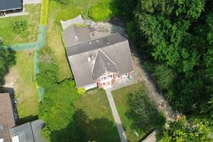 So sehen Träume aus! Imposante Villa auf  9.775 m² parkähnlichem Grundstück und eigenem Wald. – Amtsdamm 65, 27628 Hagen im Bremischen – Vorschaubild 1
