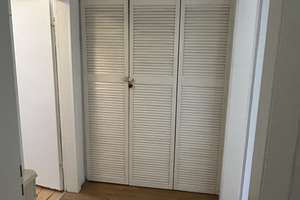 Vollständig renovierte 4-Raum-Wohnung mit Balkon in Wuppertal – Leonhardstraße 7, 42281 Barmen, Wuppertal – Vorschaubild 12
