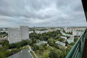 2-Zimmer-Wohnung in Marzahn mit Blick bis zum Fernsehturm – Allee der Kosmonauten 69, 12681 Berlin – Vorschaubild 16