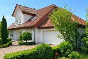 Ihr Familienglück im Youngtimer-Haus – Platz für heute und morgen – Die vollständige Adresse der Immobilie erhältst du vom Anbieter., 67699 Heiligenmoschel – Vorschaubild 8