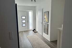 Reihenmittelhaus über 3 Etagen mit Dachterrasse und Garten  – Bissenmoor 5, 24576 Segeberg (Kreis) – Vorschaubild 8