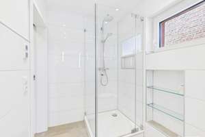 Nett-Netter-Nettetal ! Modernisierte Doppelhaushälfte mit Dachterrasse & Stellplatz – Die vollständige Adresse der Immobilie erhältst du vom Anbieter., 41334 Nettetal – Vorschaubild 6
