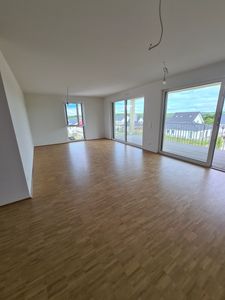 Drei-Zimmer-Wohnung mit Balkon in Forchtenberg / Waldfeld