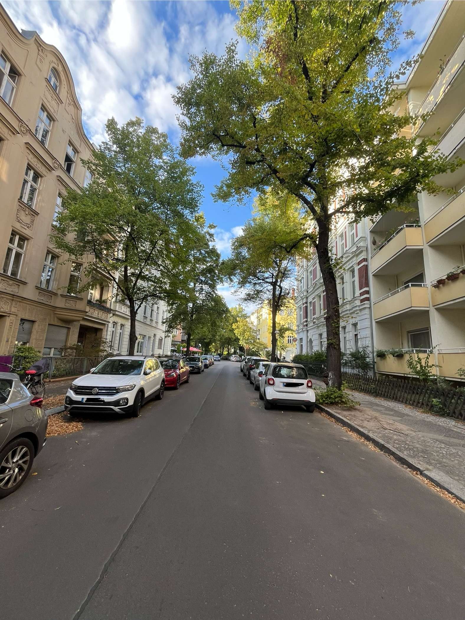 Helle 1-Zi-Wohnung mit Balkon & Stellplatz, Tempelhof – Optional als Paket mit 2-Zi-Wohnung (VHB), Berlin – Bild 1