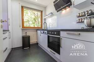 Hochzoll-Süd. Naturnah. Modernisiert. Helle & gepflegte 3 ZKB nähe Kuhsee mit Loggia, TG & EBK! – Die vollständige Adresse der Immobilie erhältst du vom Anbieter., 86163 Hochzoll-Süd, Augsburg – Vorschaubild 8