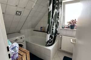 Schöne, helle und renovierte Dachgeschosswohnung mit drei Zimmern in Bingen - Gaulsheim – Die vollständige Adresse der Immobilie erhältst du vom Anbieter., 55411 Bingen am Rhein – Vorschaubild 18