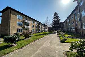 Gut geschnittene 4-Zimmer-Wohnung mit Balkon in zentraler Lage! Ideal für Familien!